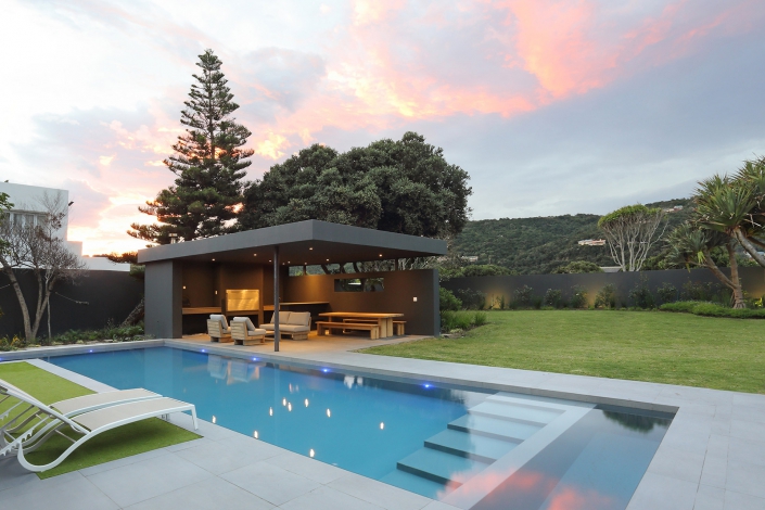 House Hisquin - Pool View